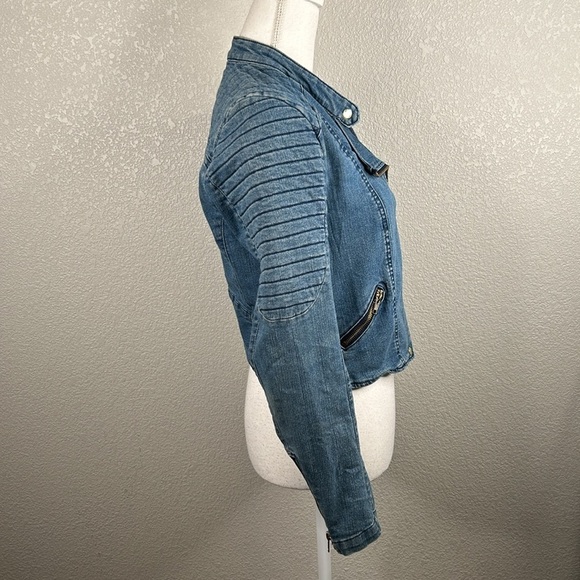 H&M Denim 90s Y2K Oh Yeah Patch Cropped Jean Jacket Size Small - Picture 5 of 6